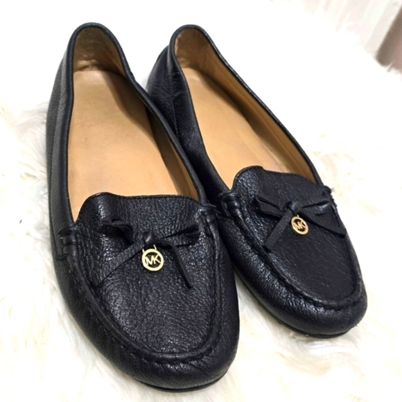Michael Kors Everett Leather Moccasin Black Loafers Flat Women's Size 6M🌴✌️ - Picture 3 of 10
